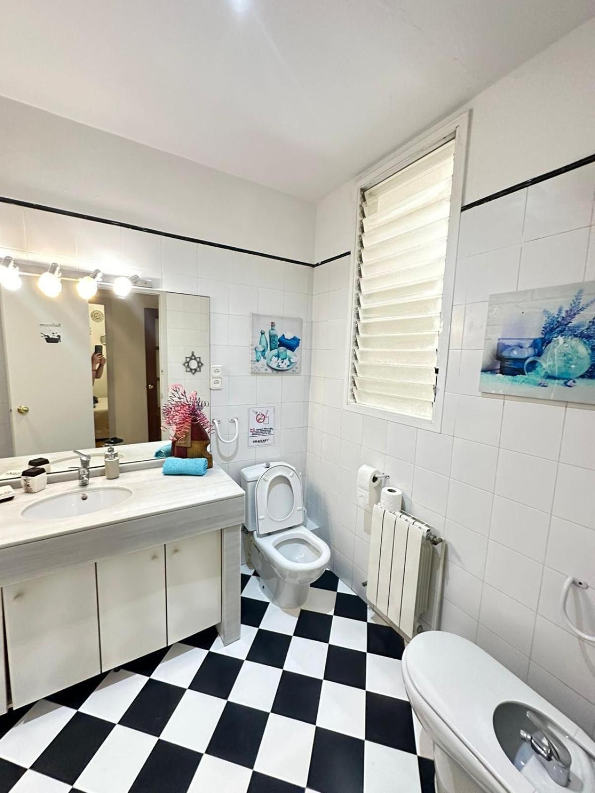 Rooms Aribau Barcelona Exterior photo